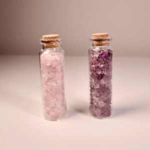 Mini frascos con piedras naturales - Cuarzo rosa y Amatista
